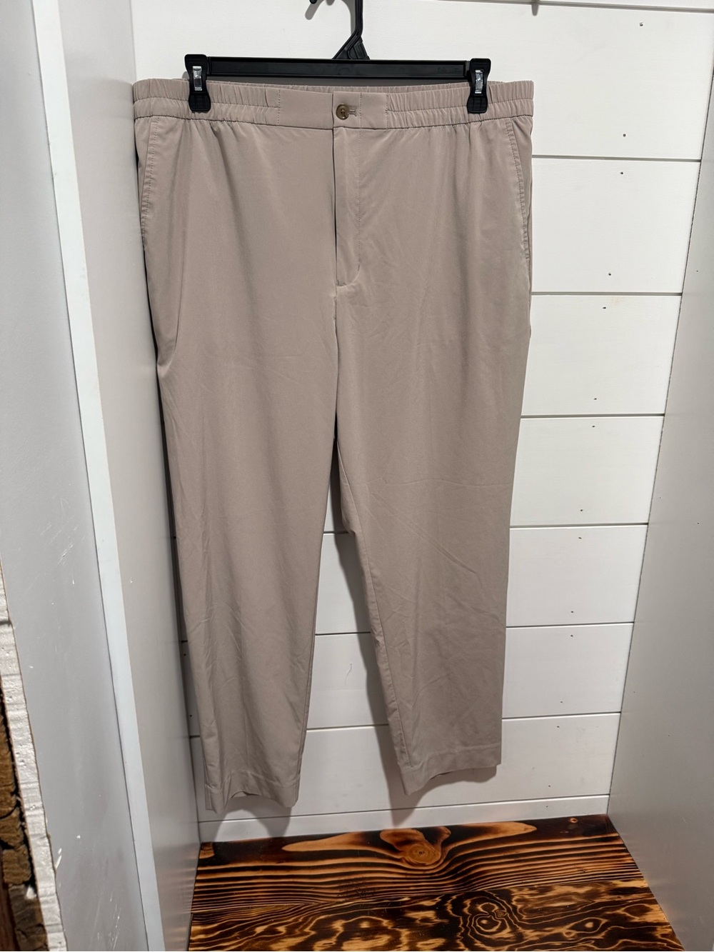 Banana Republic Women's Boot Cut Pants in Light Taupe